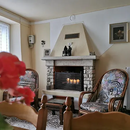 La Casa Nel Borgo Privat bolig Cavaso Del Tomba